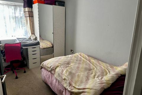 undefined, Marion Crescent, Orpington, Kent, BR5 2FH