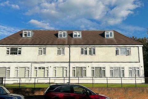 2 bedroom flat for sale, Marion Crescent, Orpington, Kent, BR5 2FH