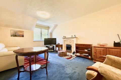 1 bedroom apartment for sale, Popes Court, Old Bedford Road Area, Luton, Bedfordshire, LU2 7GL