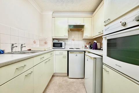 1 bedroom apartment for sale, Popes Court, Old Bedford Road Area, Luton, Bedfordshire, LU2 7GL