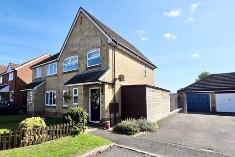 Sandringham Close, Brackley