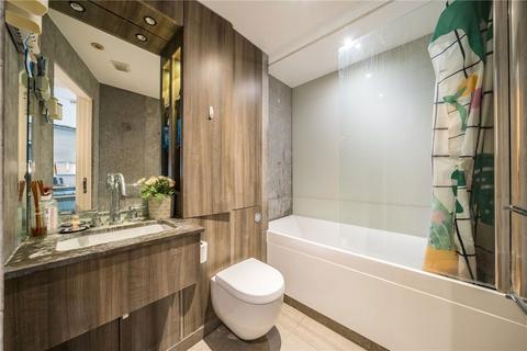 1 bedroom flat for sale, St. George Wharf, London SW8