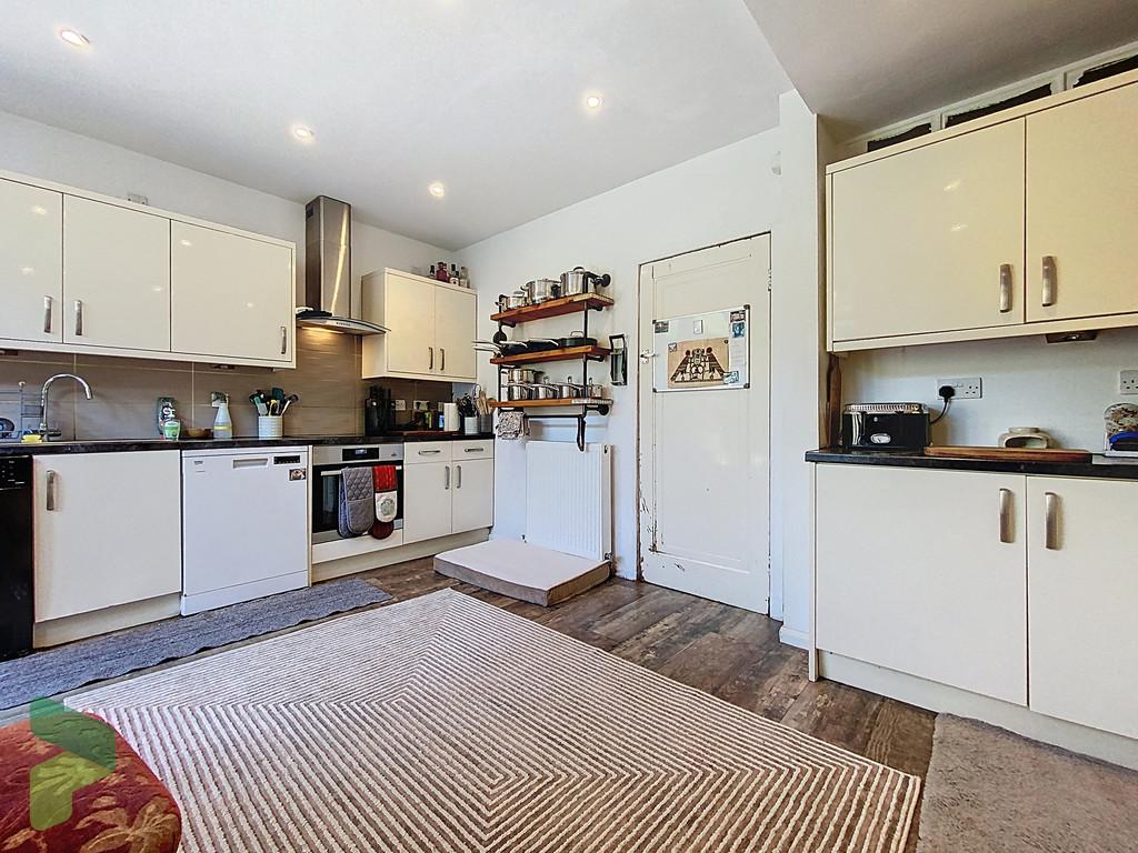 Fitted Dining Kitchen