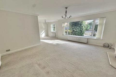 3 bedroom detached bungalow for sale, Alphington Avenue, Frimley GU16