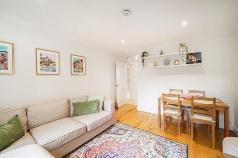 1 bedroom apartment to rent, Sunbury Court Mews, Surrey