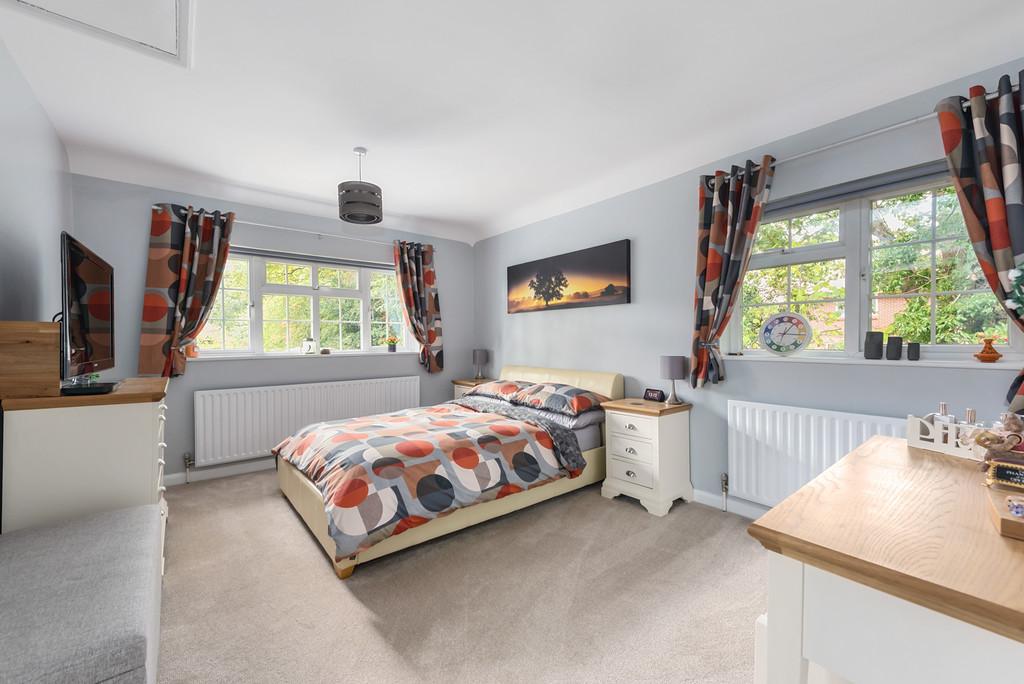 6 Fernhill Walk (4)