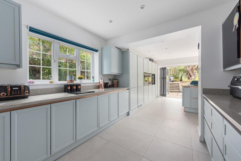 6 Fernhill Walk (12)