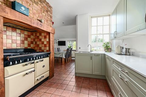 undefined, Silver Glades, Yateley GU46