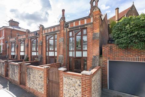 undefined, St Pauls Hall, 84 Falkland Road