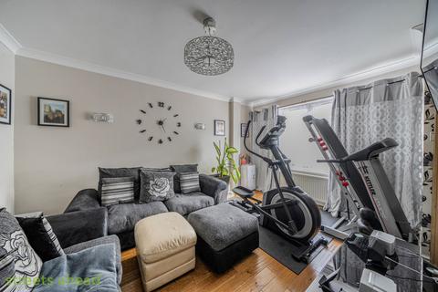 3 bedroom terraced house for sale, Warlingham Road, Thornton Heath, CR7