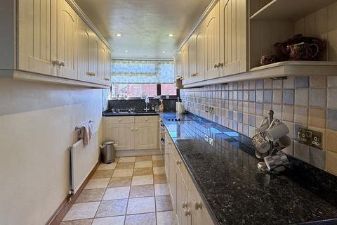 4 bedroom detached bungalow for sale, School Lane, Long Clawson