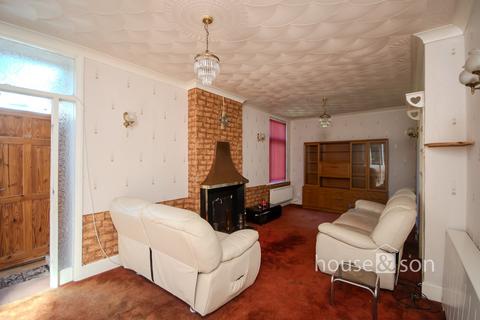 2 bedroom detached bungalow for sale, Acres Road, Bournemouth