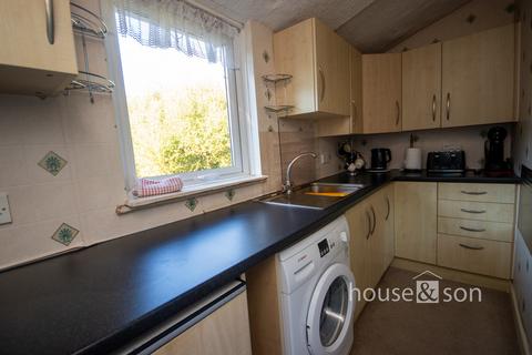 undefined, Acres Road, Bournemouth