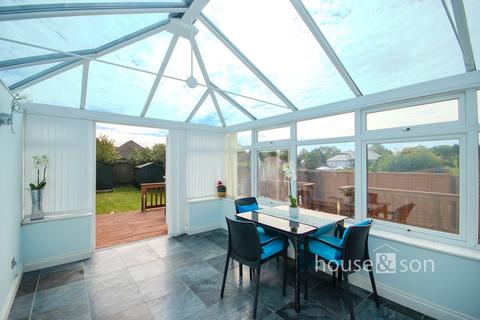 2 bedroom detached bungalow for sale, Throopside Avenue, Bournemouth