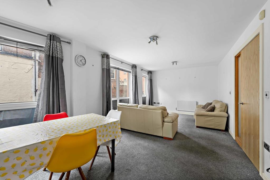 28 Bakers Court, Steam Mill Street, CH3 5 AD2