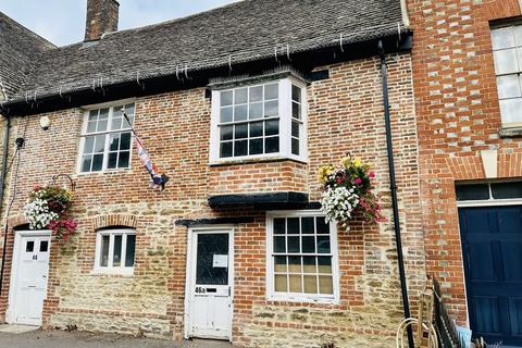 3 bedroom cottage for sale, High Street, Highworth SN6