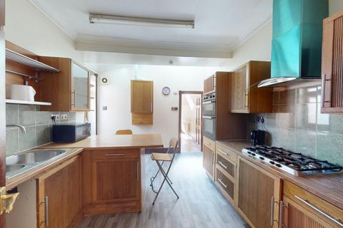 undefined, Fairview Road, London SW16