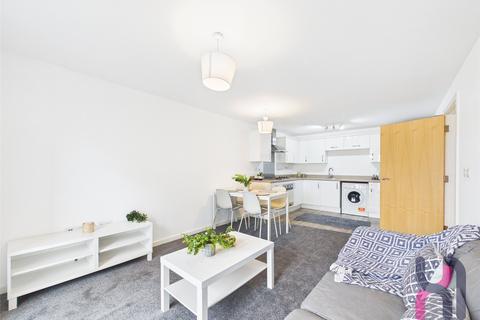 2 bedroom flat to rent, Spinner House, 1A Elmira Way, Salford, M5