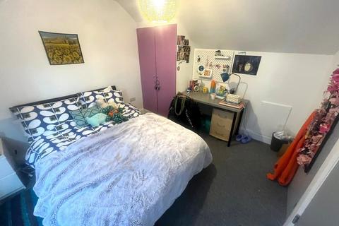 6 bedroom house share to rent, Penbryn Terrace, Brynmill, Swansea