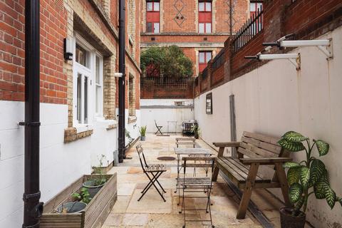 2 bedroom apartment for sale, Ritson Road, London E8