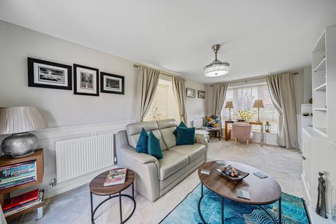 3 bedroom detached house for sale, Sapphire Road, Bishops Cleeve, Cheltenham