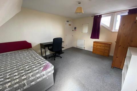 undefined, 105B Nethergate Flat D, ,