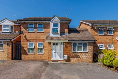 4 bedroom detached house for sale, Edgware HA8