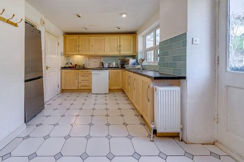 4 bedroom detached house for sale, Edgware HA8
