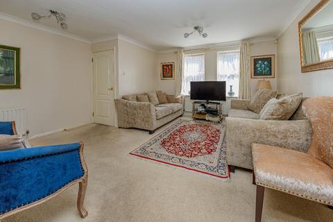 4 bedroom detached house for sale, Edgware HA8