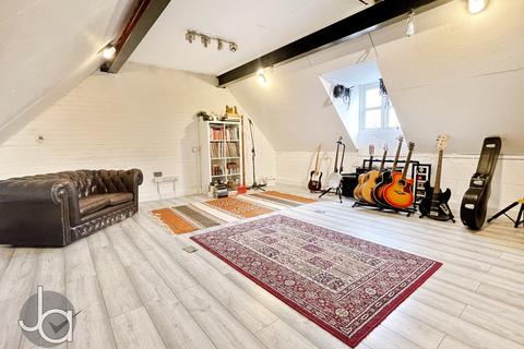 5 bedroom detached house for sale, Margery Allingham Place, Tolleshunt D'arcy, Maldon