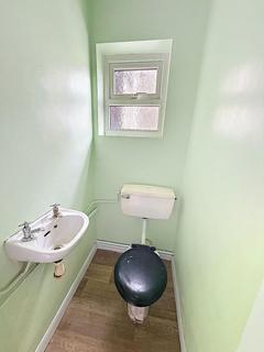 Retail property (high street) to rent, 262 Werrington Rd Stoke On Trent ST2 9AU