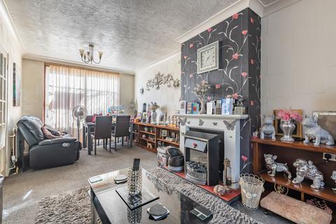 2 bedroom end of terrace house for sale, Griffin Road, Hull HU9