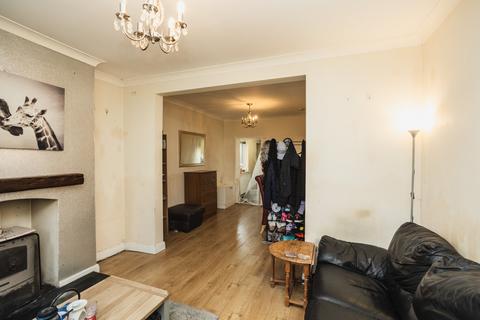 2 bedroom end of terrace house for sale, Silverdales, Sheffield S25