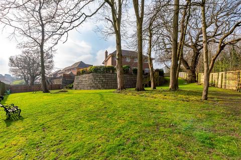 5 bedroom detached house for sale, 20 Pickwick Gardens, Compton, Wolverhampton, WV3 9EH