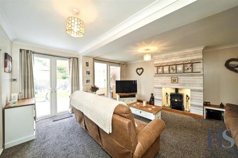 4 bedroom semi-detached house for sale, Rangoon Road, Solihull