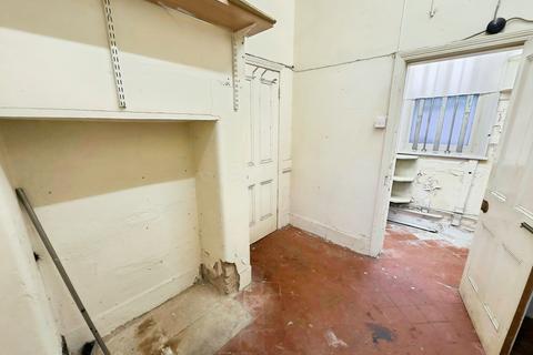 Property for sale, Ground Floor Shop, 168 Conway Road, Colwyn Bay LL29 7LR