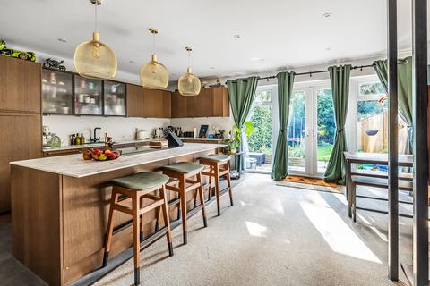Bessels Way, Sevenoaks, Kent