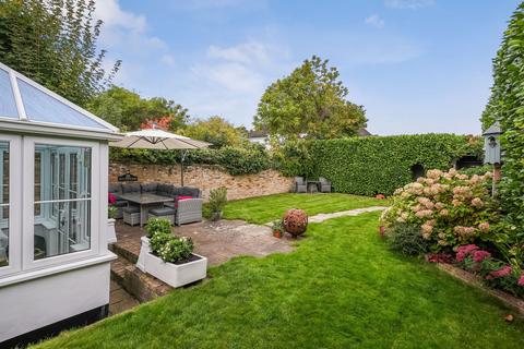 3 bedroom semi-detached house for sale, Worcester Road, Sutton, SM2