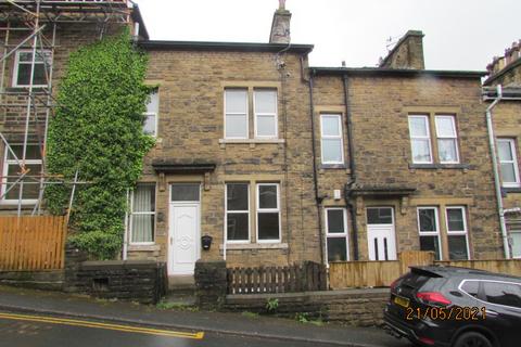 3 bedroom terraced house to rent, Haincliffe Road, Keighley, BD21