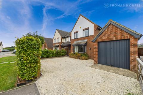 undefined, New Road, Royston SG8