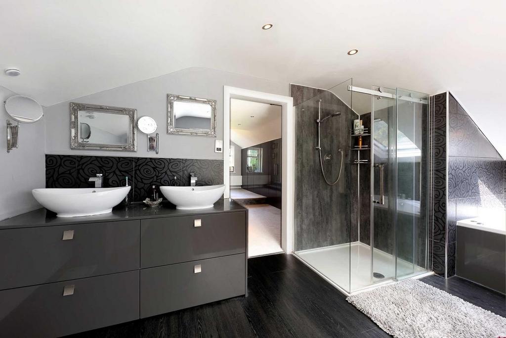 En-Suite To Master