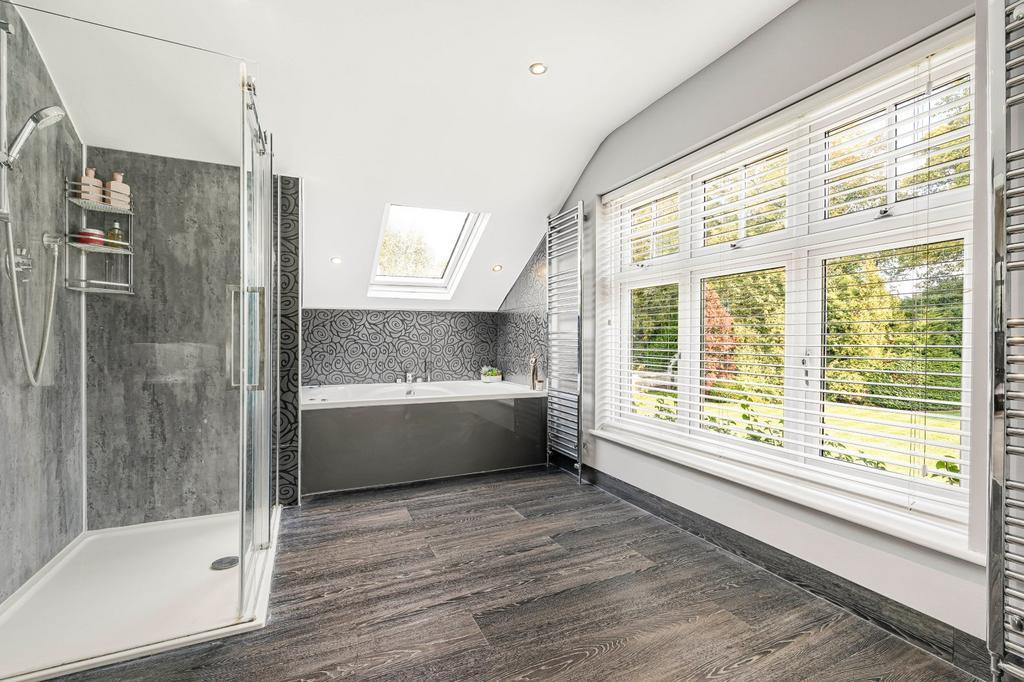 En-Suite To Master