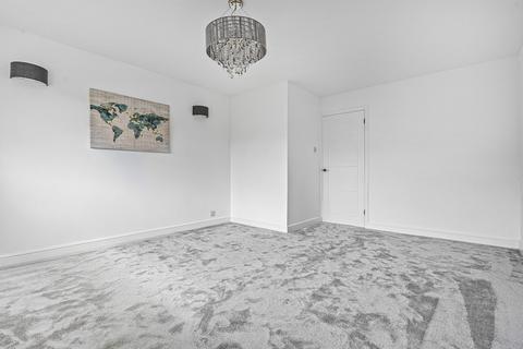 1 bedroom apartment for sale, Wendover Road, Staines-upon-Thames, TW18