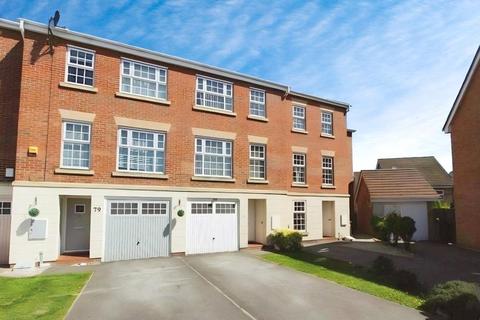 Sargeson Road, Doncaster DN3
