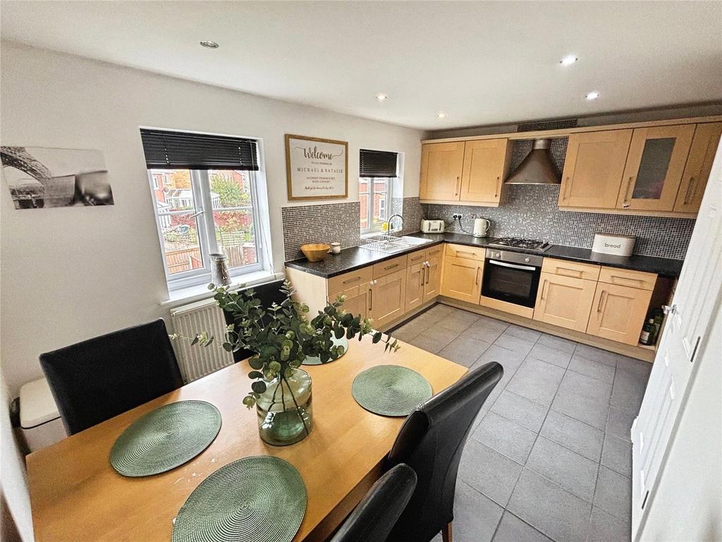 Dining Kitchen