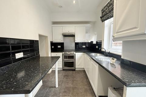 2 bedroom terraced house for sale, Derwent Street, Scarborough