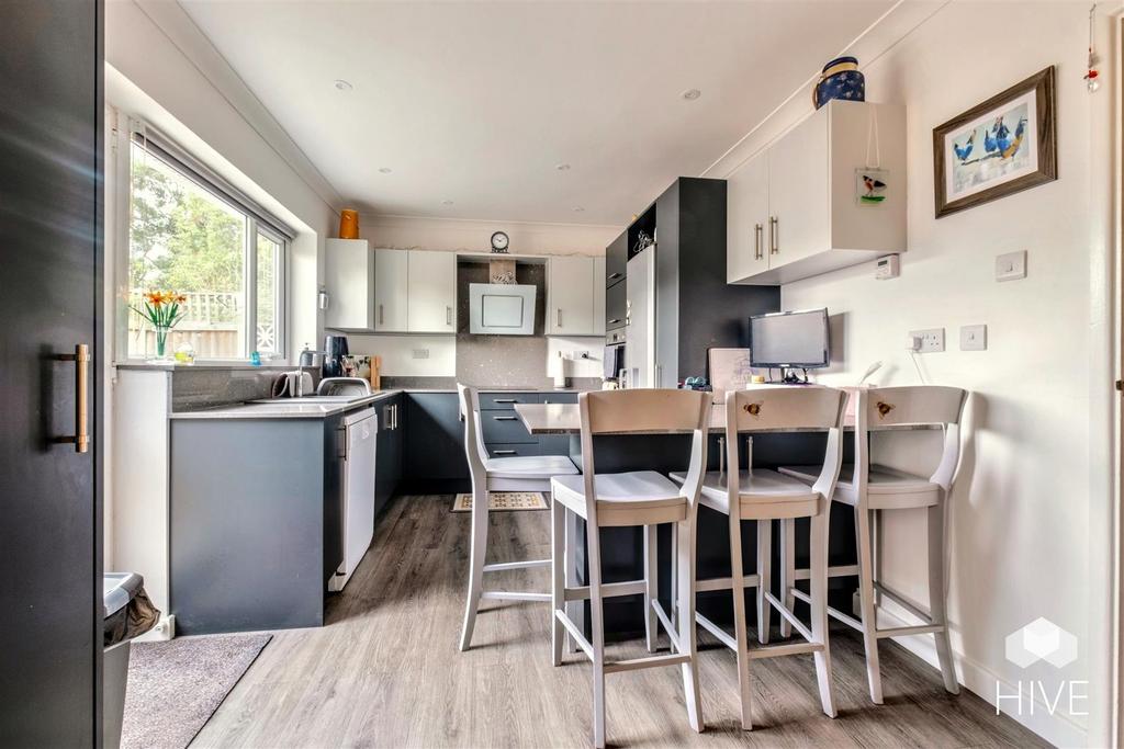 Modern Kitchen