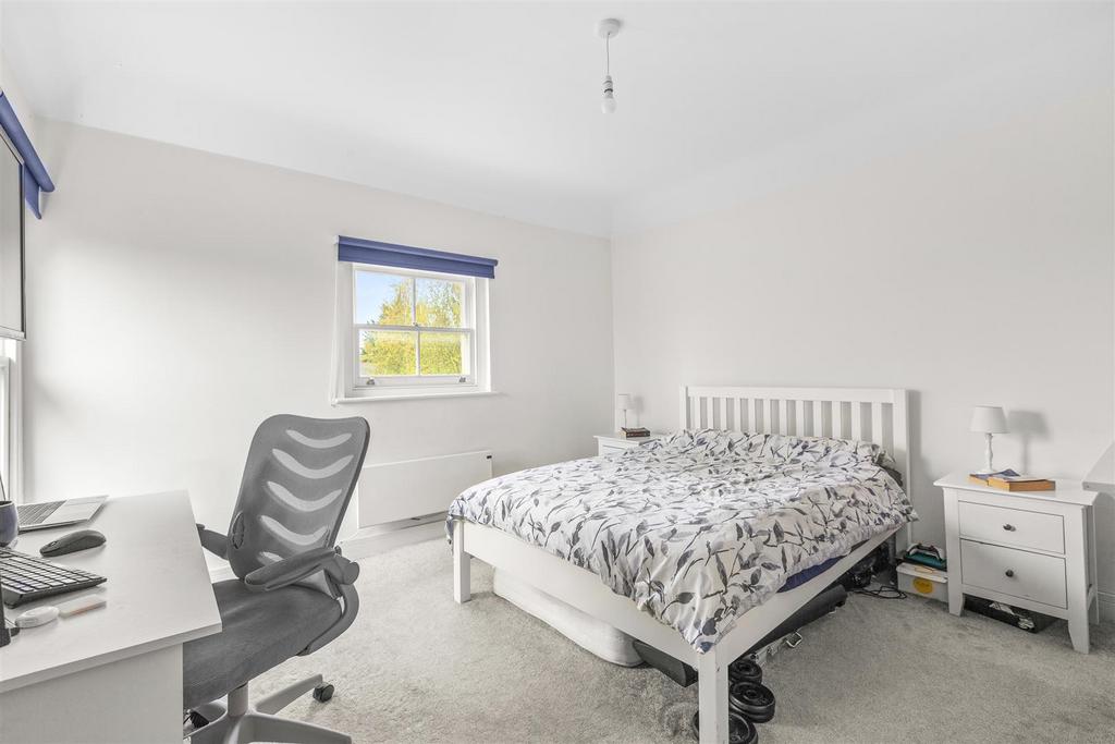 Flat 3 Priory Villas, Priory Road, HP13 6 GZ-9.jpg