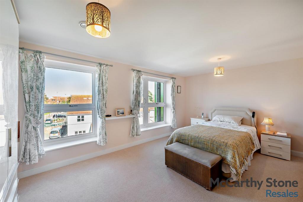Double Bedroom