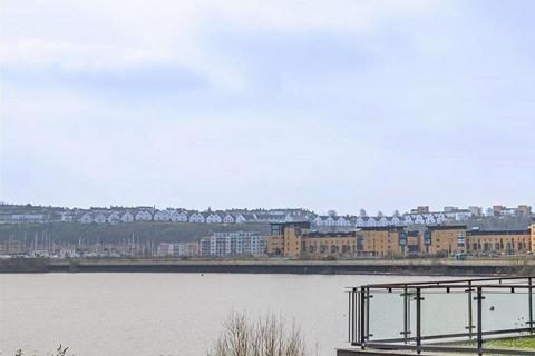 2 bedroom apartment for sale, Ferry Court, Cardiff CF11